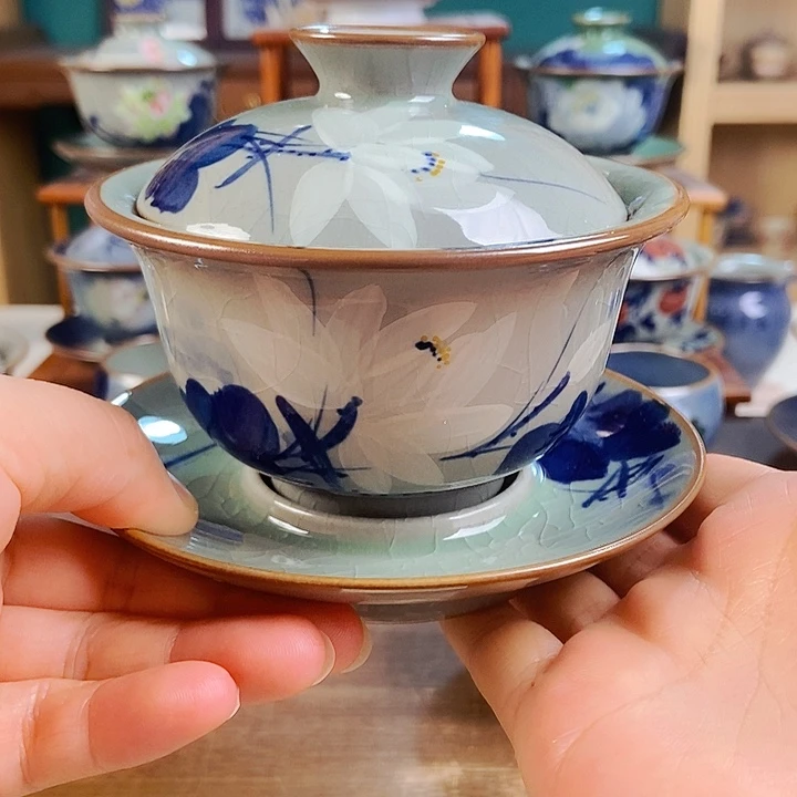 瓷片手工制作工艺精湛