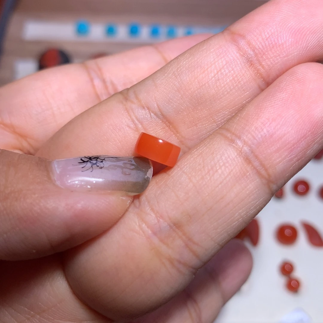 未镶嵌药片7.9×4南红玛瑙微沙带 保山