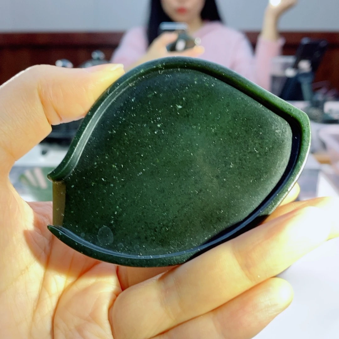 未镶嵌和田玉摆件切香板