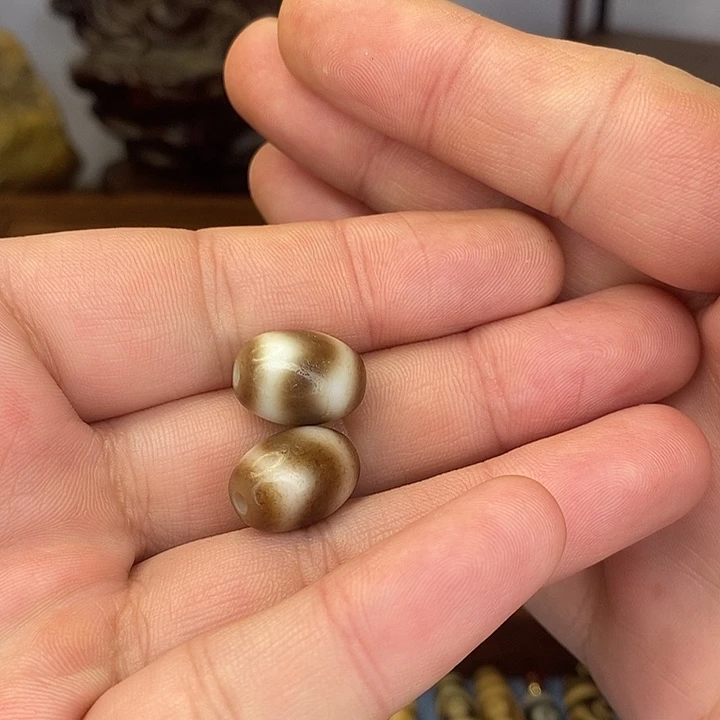 玛瑙/玉髓颈饰未镶嵌九**界