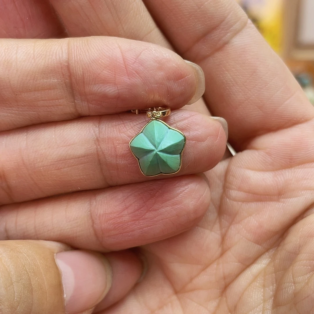 18K金镶嵌绿松石吊坠(不含链)