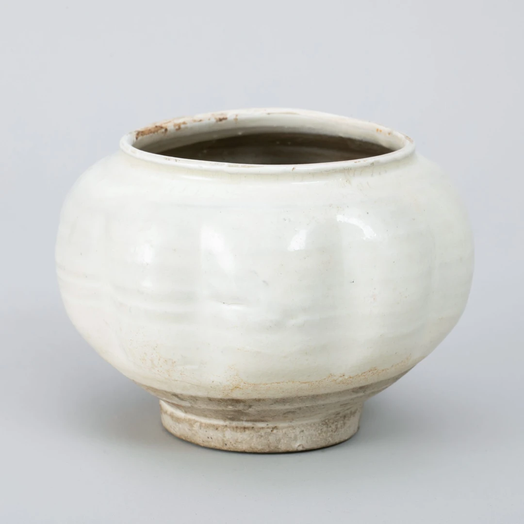 【古董】29、明  磁州窑化妆土白瓷瓜棱罐
