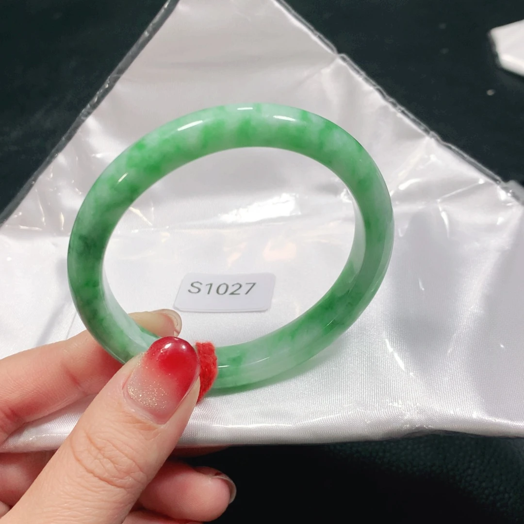 翡翠未镶嵌手镯（贵妃镯）S1027-03