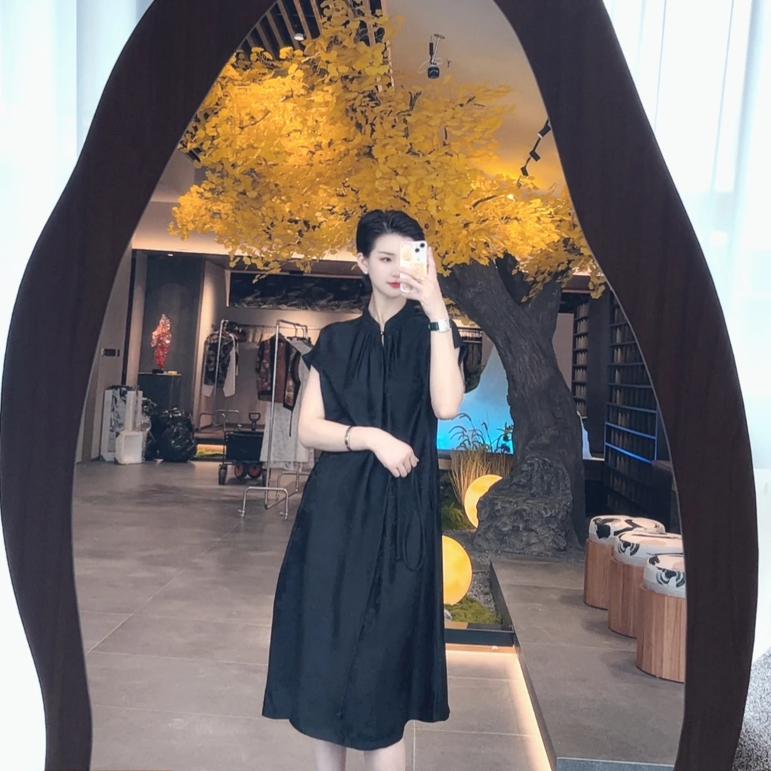 【檀菊】2025夏季新款气质新中式国风立领系带收腰提花连衣裙女