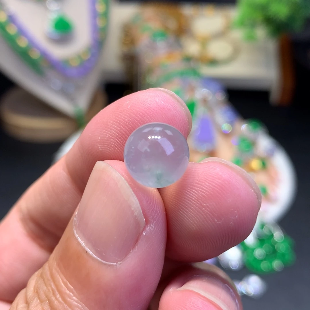 翡翠未镶嵌颈饰珠子