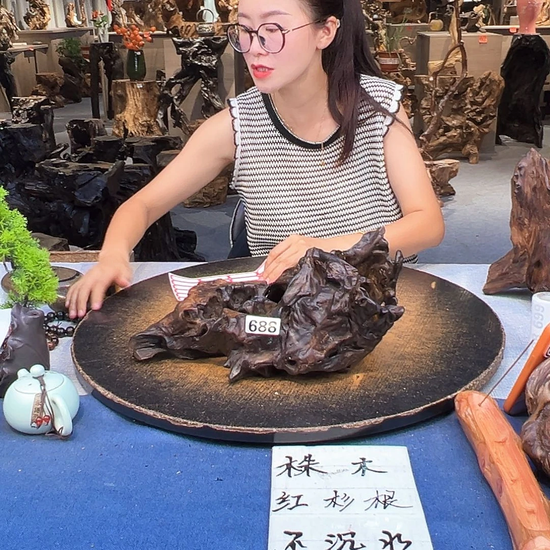 区***园木688 hfgggggggcdxcc