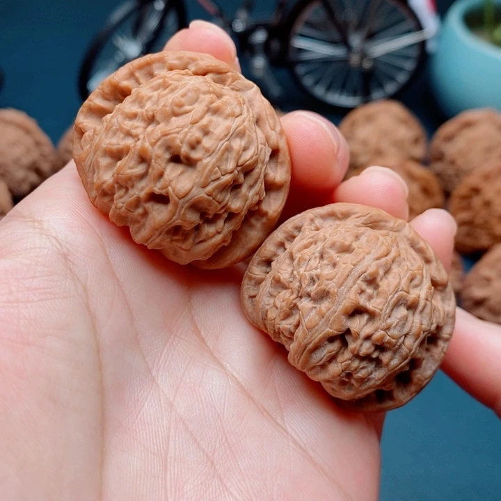 把件文玩核桃白狮子36全品