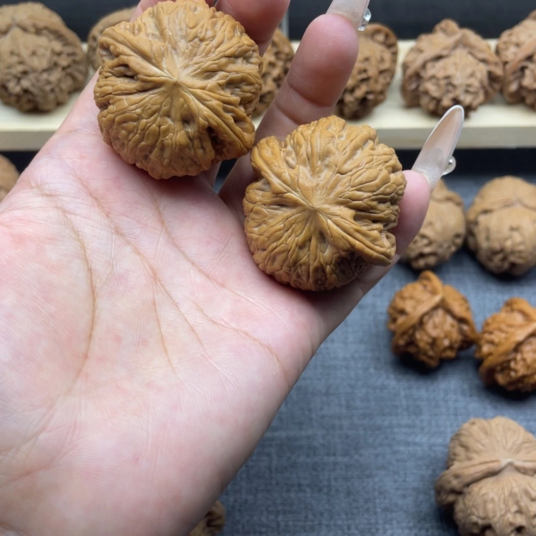 文玩核桃把件铁锤42