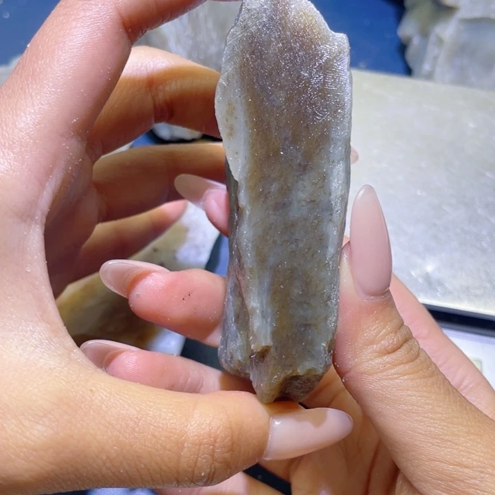 和田玉未镶嵌珠宝半成品