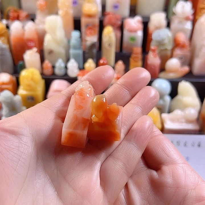 老挝石印石泊***雍手工，不刻