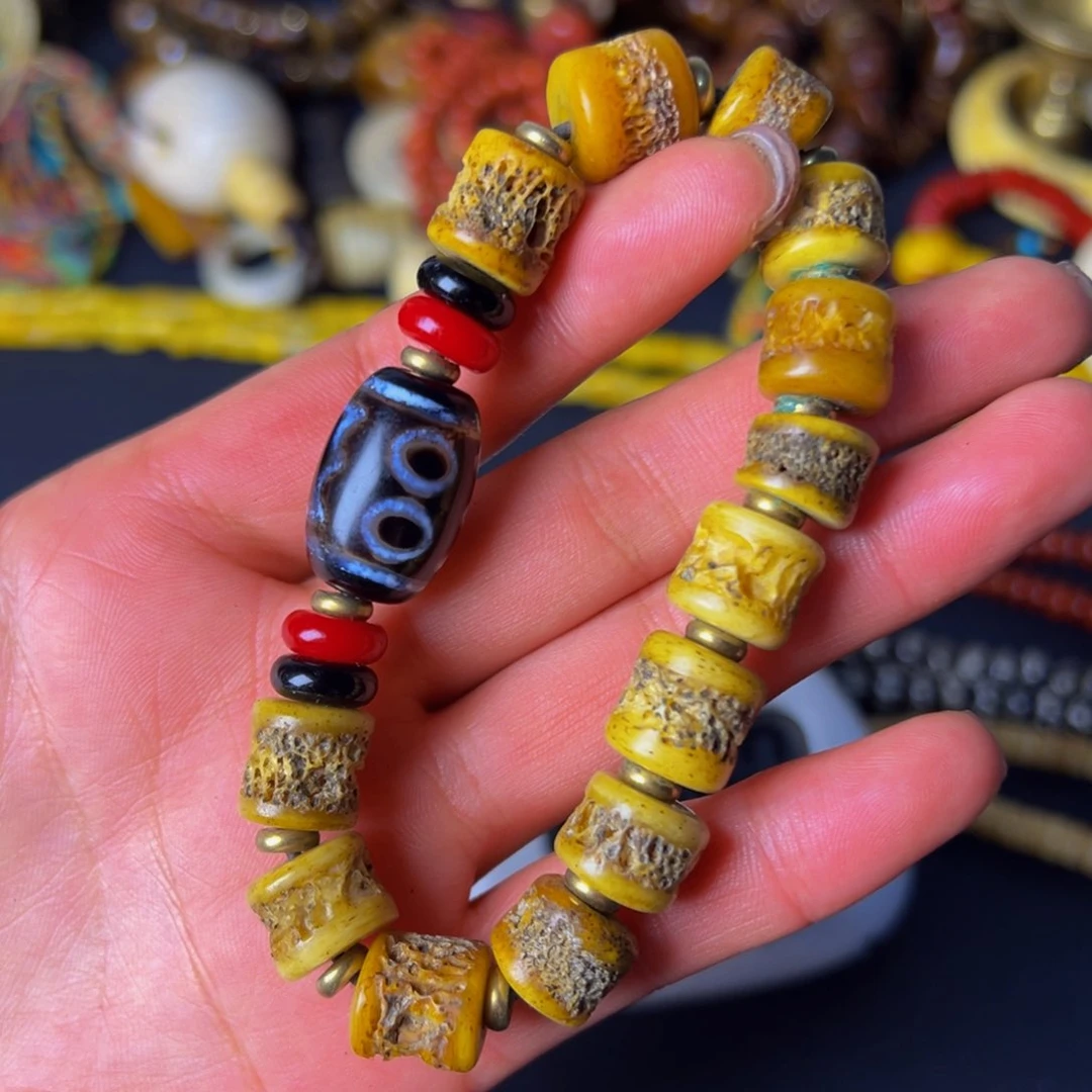 大果紫檀（缅甸花梨）一**利