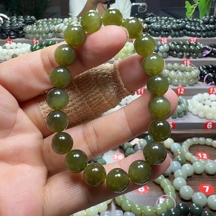 未镶嵌手链和田玉（碧玉）卡10