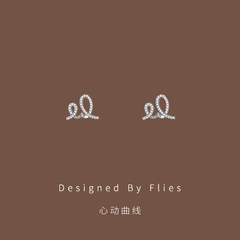 心动曲线|简约不规则弯曲几何耳钉精致通勤百搭气质耳夹