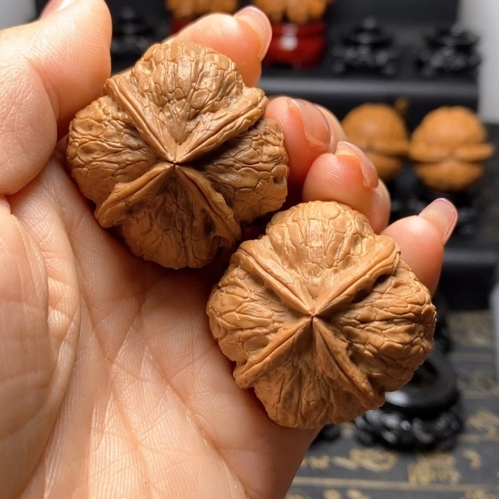 文玩核桃吊坠汤*金猛四方蟾