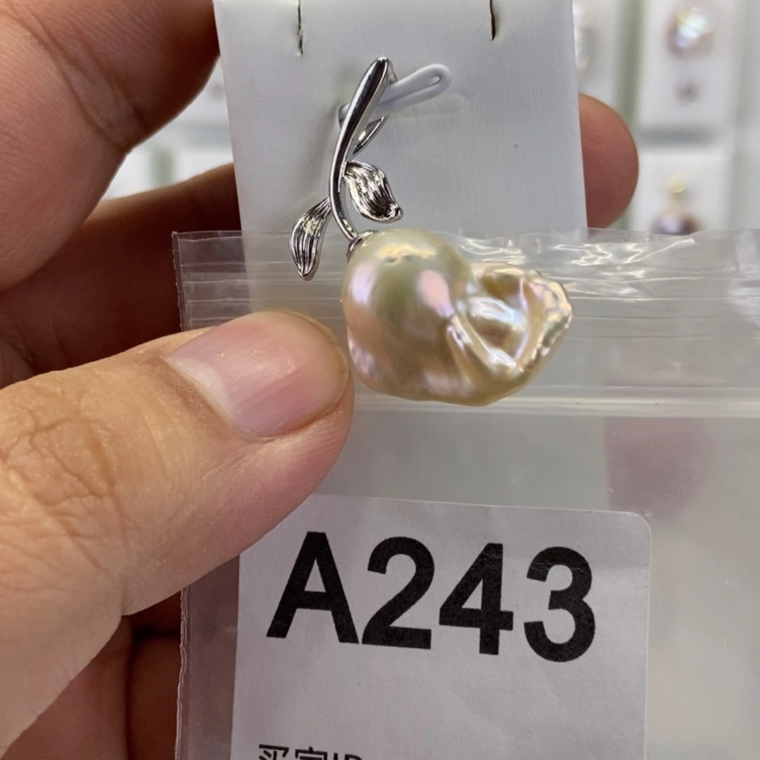 合金吊坠(不含链)淡水珍珠