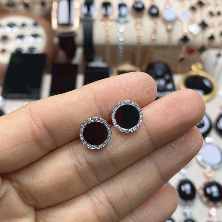 翡翠18K金镶嵌耳饰