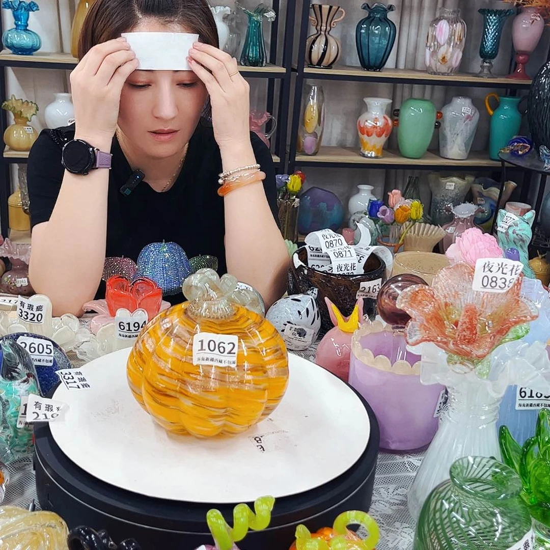 1062 家悦花瓶摆件