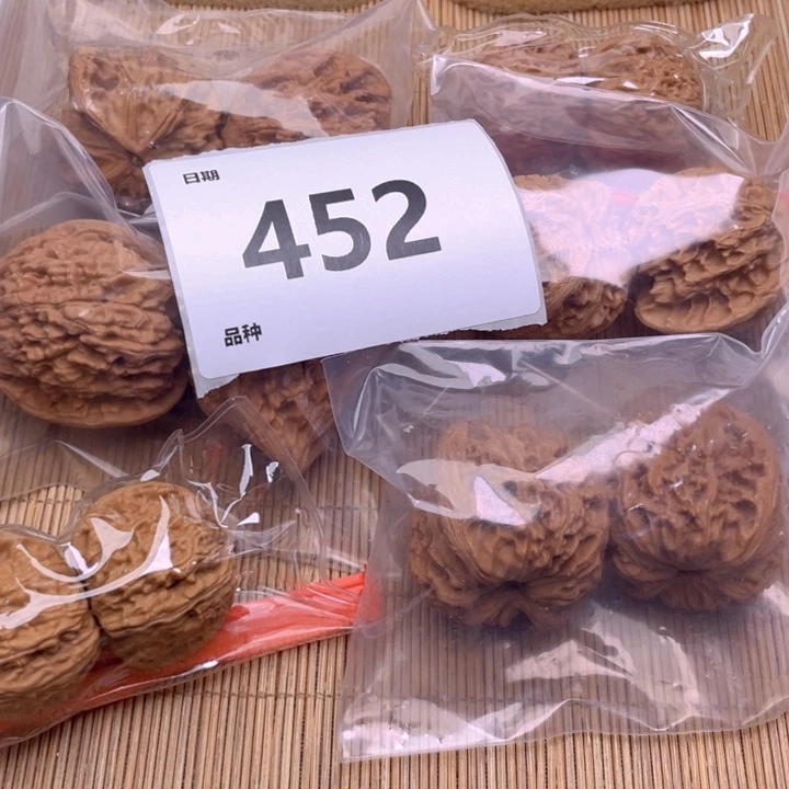 文玩核桃把件452号6对