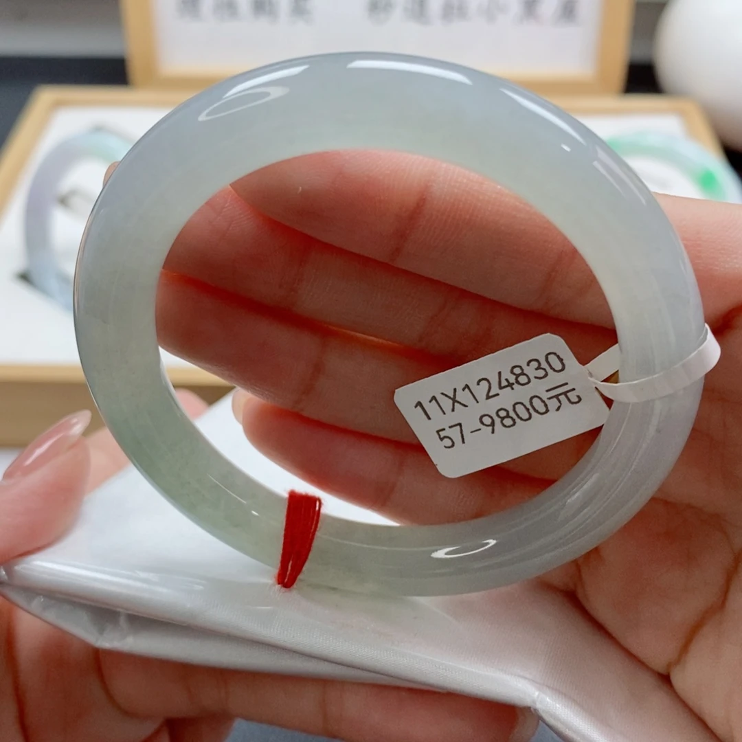 翡翠未镶嵌手镯天然A货翡翠手镯