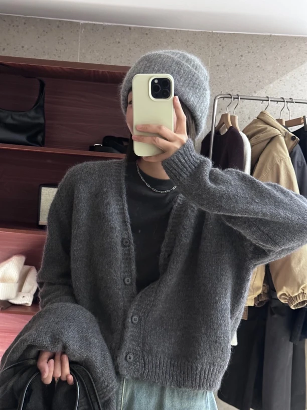 韩国FEMME连围脖小高品开衫（no退no换）