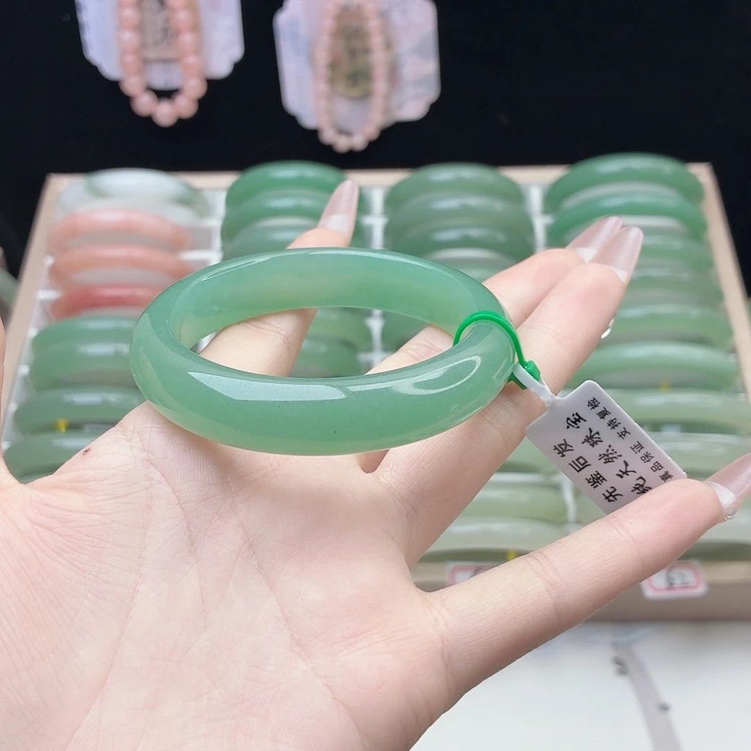 石英质玉未镶嵌手镯54