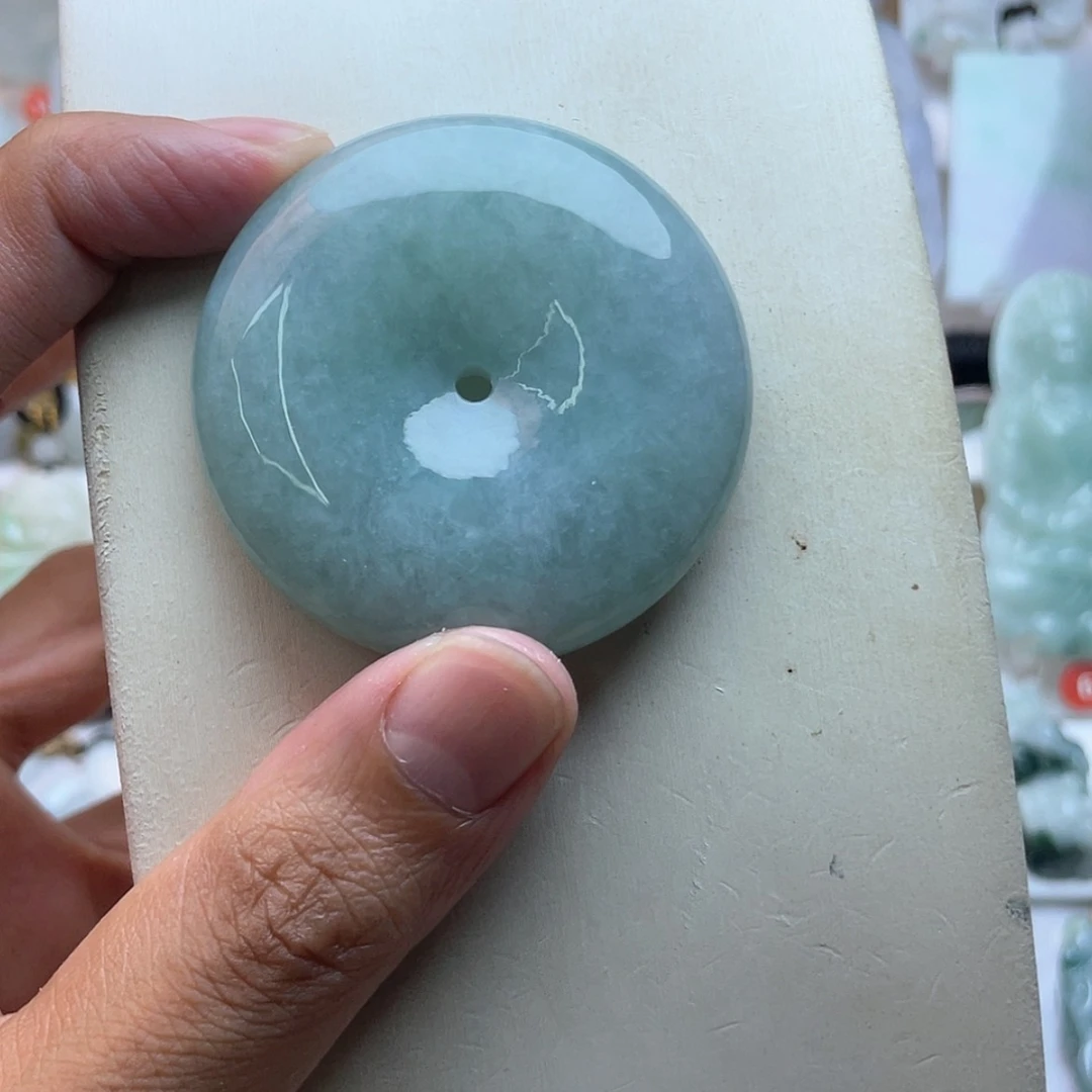 【闪购商品】颈饰未镶嵌翡翠君**下翡翠