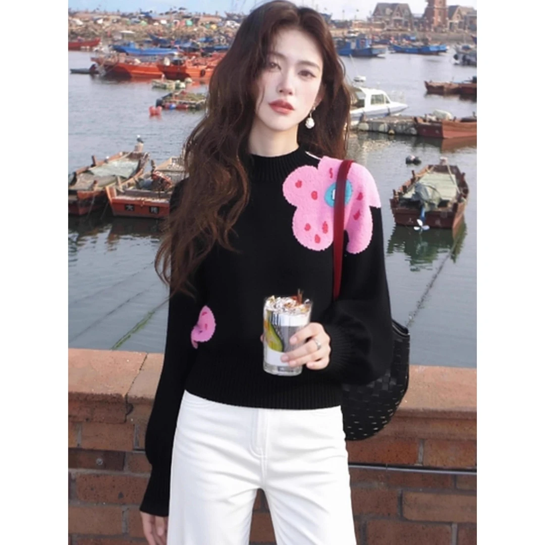 早秋氛围感穿搭上衣韩系小众不撞款洋气减龄高级感黑色印花毛衣女