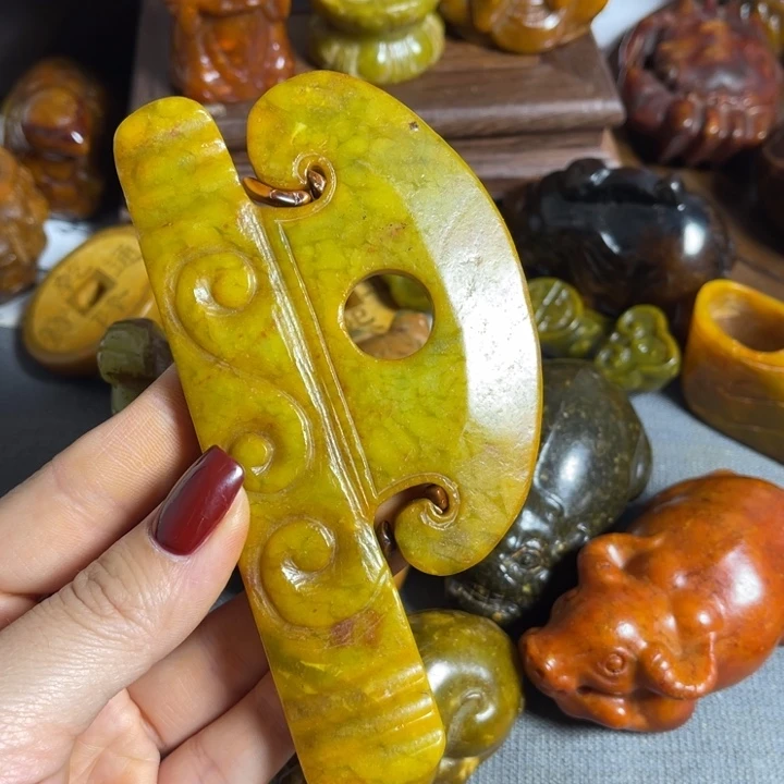 蛇纹石玉合金颈饰