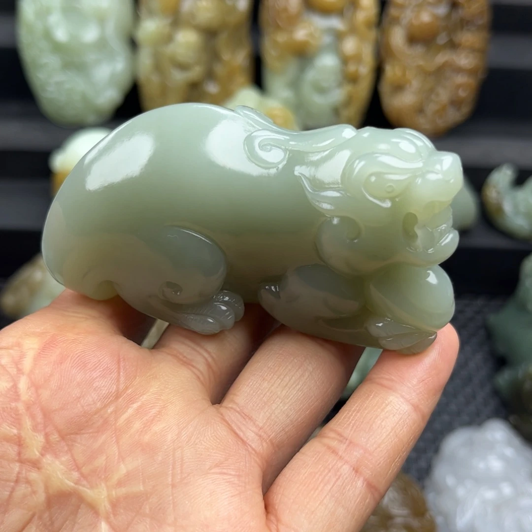 和田玉把件未镶嵌?****陈