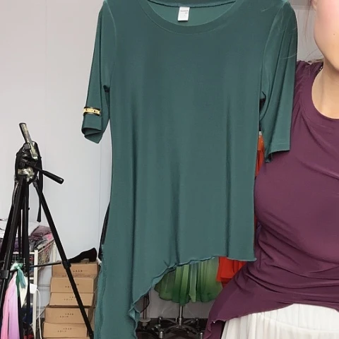 XL。
