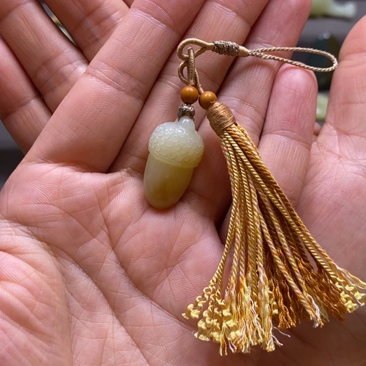 心***程颈饰未镶嵌和田玉