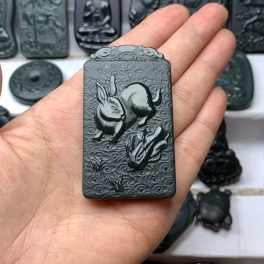 【闪购商品】颈饰未镶嵌和田玉双面雕刻