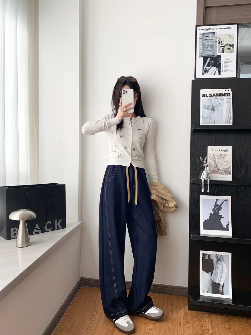 【叶子好物】CH072女士精品修容线香蕉裤