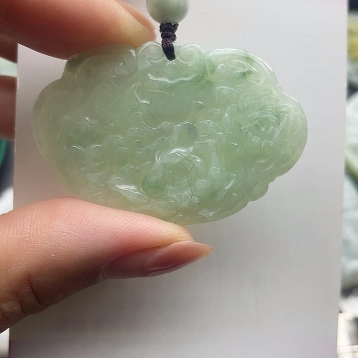 翡翠未镶嵌颈饰天然翡翠
