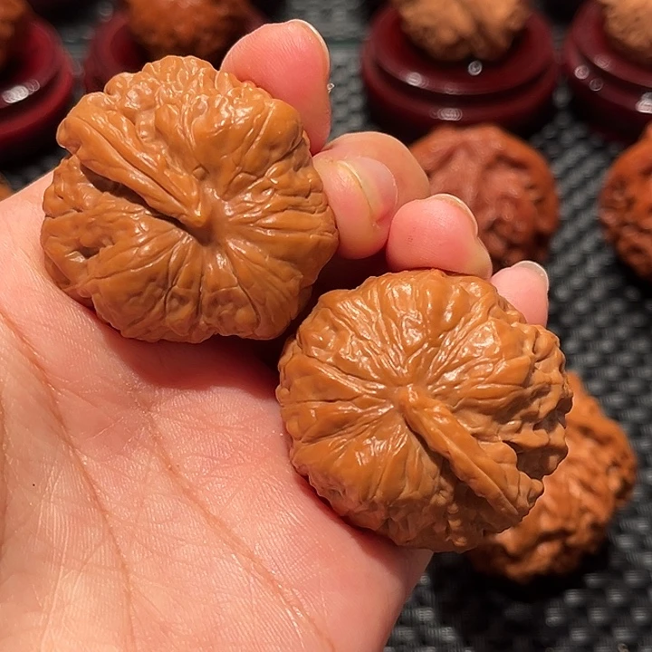 吊坠文玩核桃一根筋
