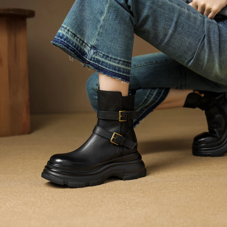 复古松糕厚底马丁靴高跟短靴女2025秋冬新款小个子增高短筒靴