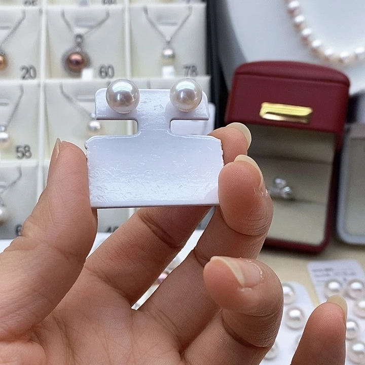 银福利耳钉微粉9家