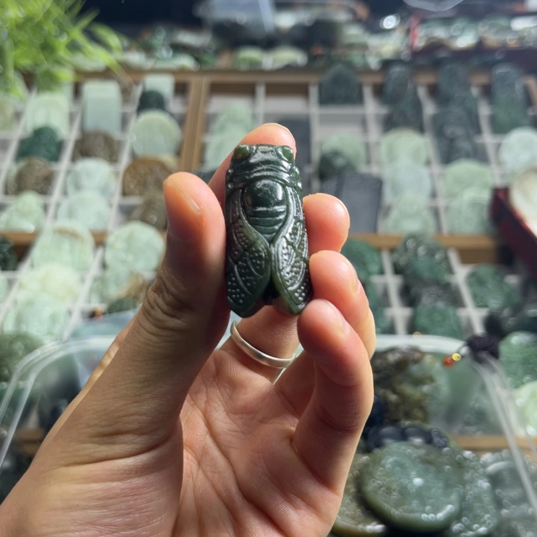 和田玉（糖玉）未镶嵌颈饰