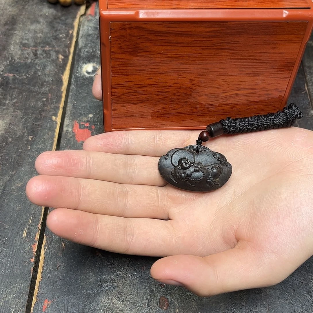 大叶紫檀（黑酸枝木类）