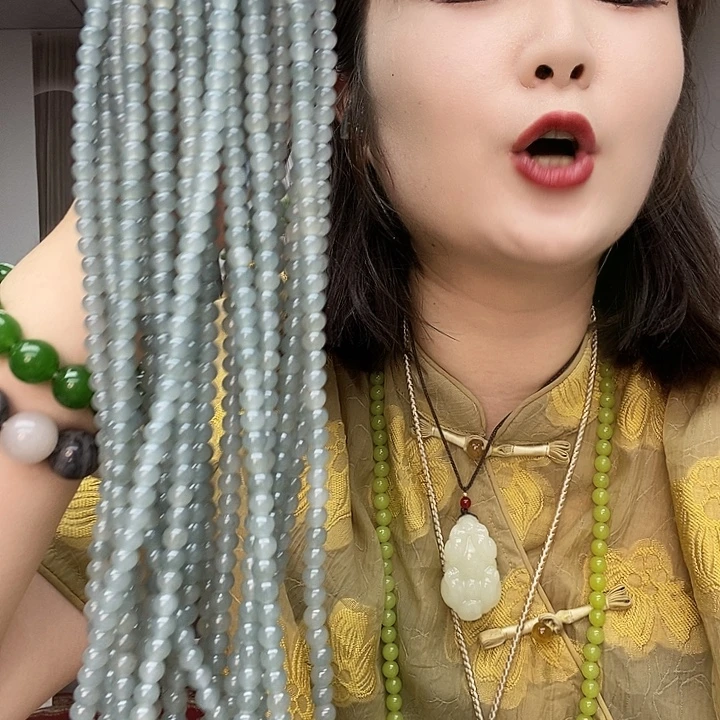 未镶嵌蛇纹石玉颈饰