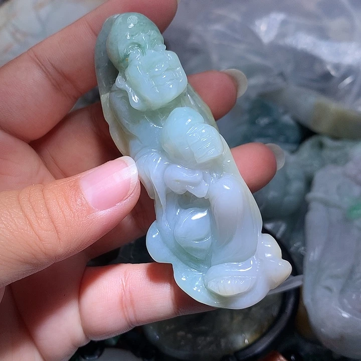 翡翠未镶嵌颈饰保真天然A货翡翠