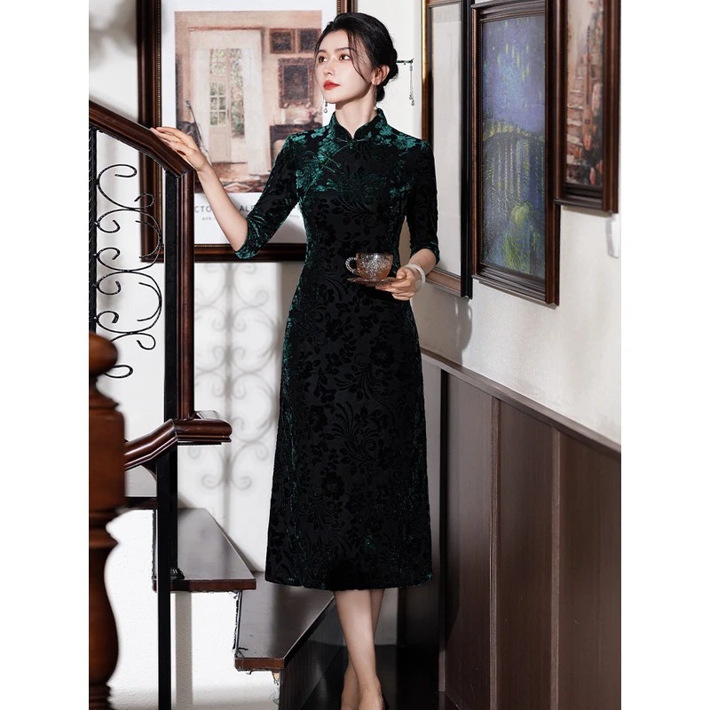 VONSRMAN新中式旗袍连衣裙女2025秋季新款时尚复古中袖气质中长裙