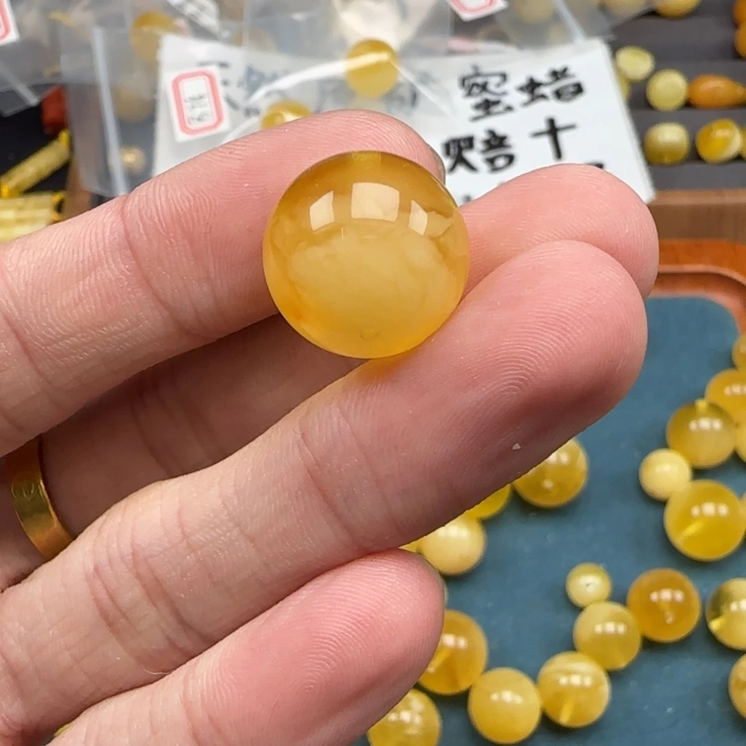 蜜蜡裸石未镶嵌醉*风天然b76