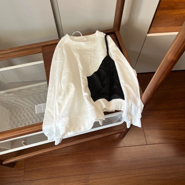 【编号F377】(微瑕）N21012-03-儿童不规则拼接卫衣-NL