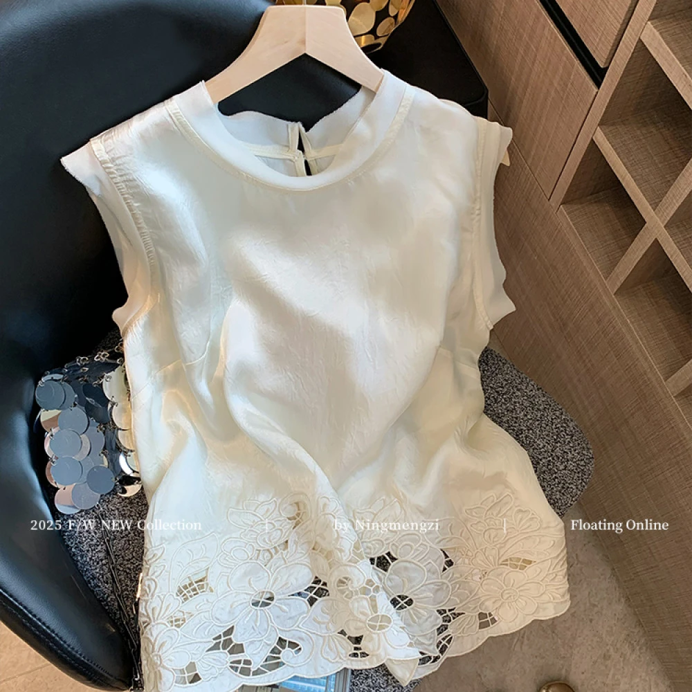 2025夏季新款新中式镂空花边醋酸无袖上衣女高级时髦气质吊带背心