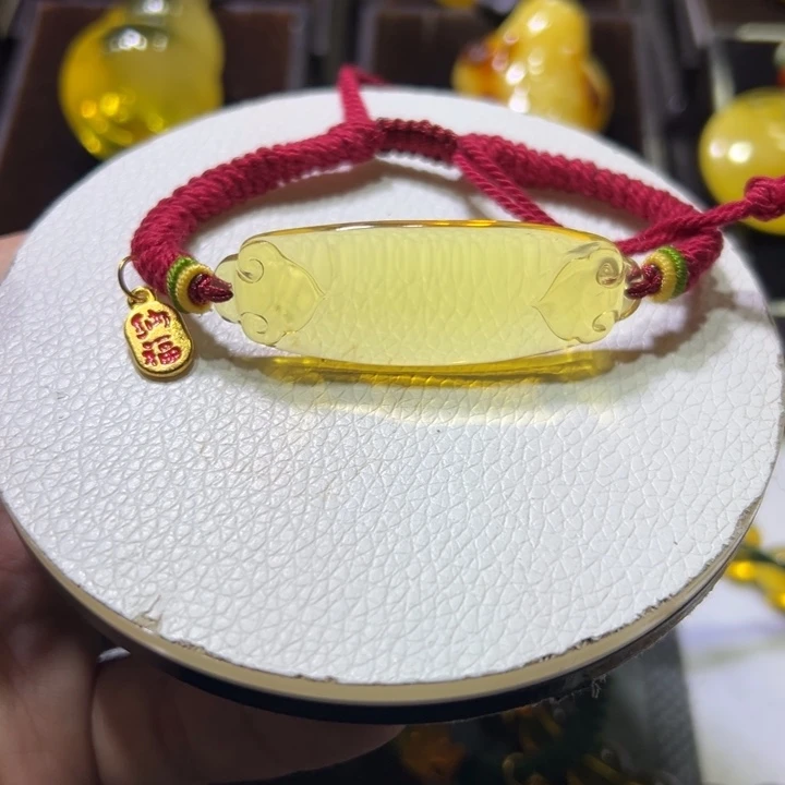 琥珀未镶嵌颈饰琥珀手串