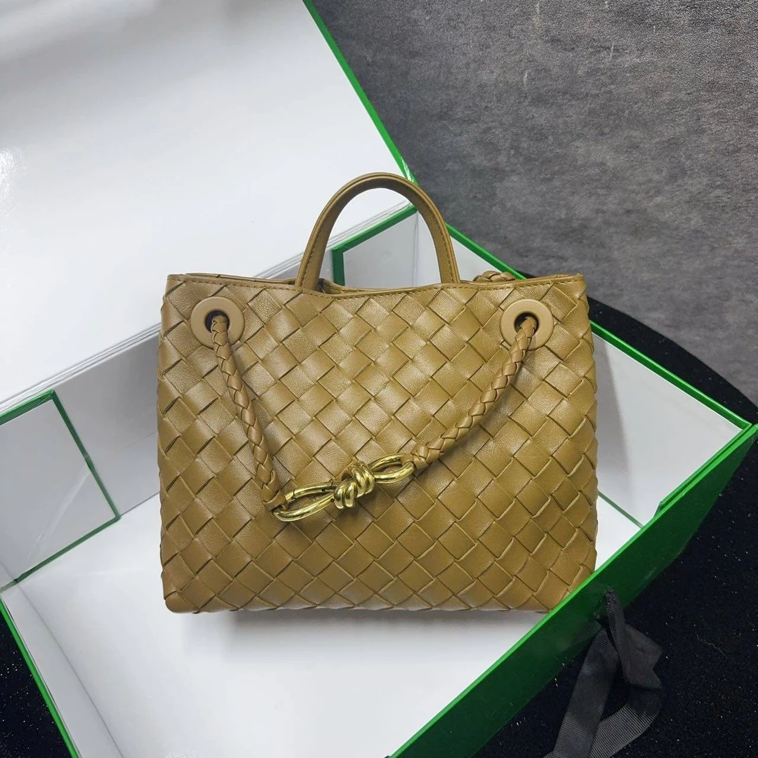 95新 BOTTEGA VENETA/葆蝶家 安安/箱包/TYP882512090330