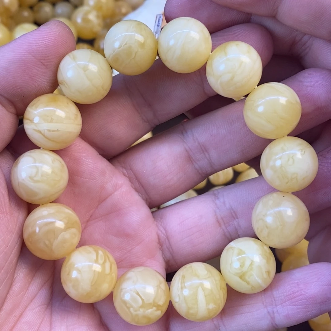 蜜蜡未镶嵌珠宝奇石