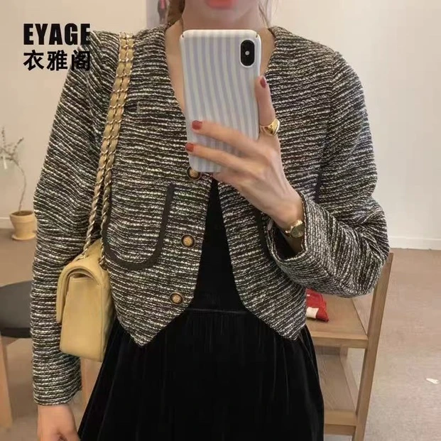法式复古短款小香风外套2301-1