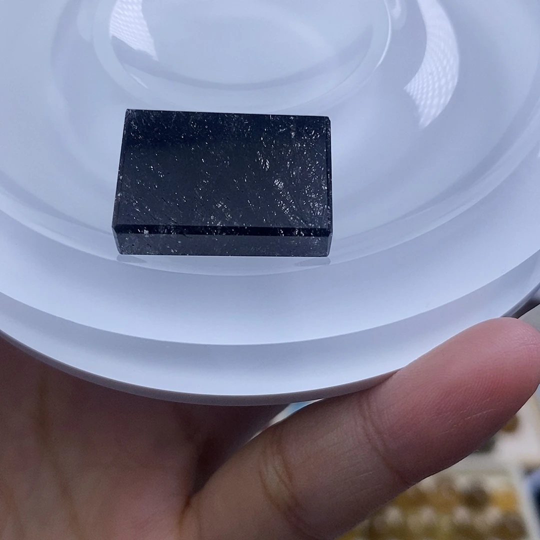 天然水晶定制打孔不退换未镶嵌水晶真*?